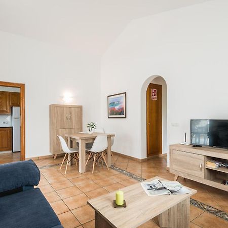 Villa Bea Cala 'n Bosch Buitenkant foto